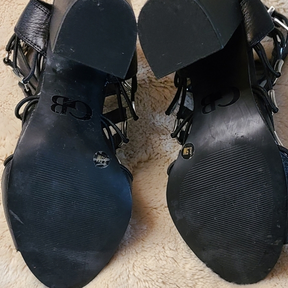 Booties - Picture 3 of 4